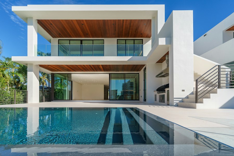 Luxury villa with pool
